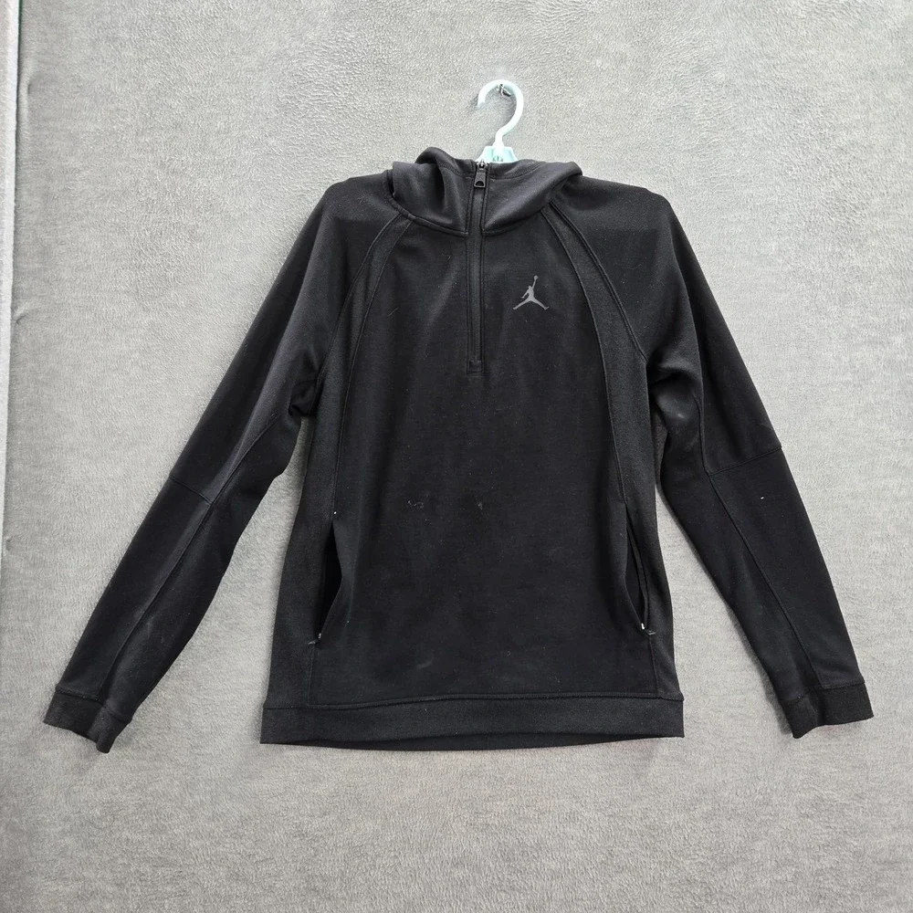 Air Jordan Men Sweatshirt S Black Jumpman Logo Activewear Statement 1/2 Zip‎